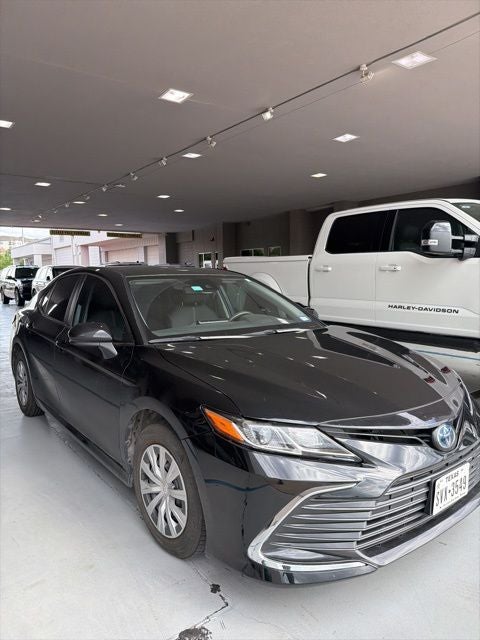 2023 Toyota Camry Hybrid LE