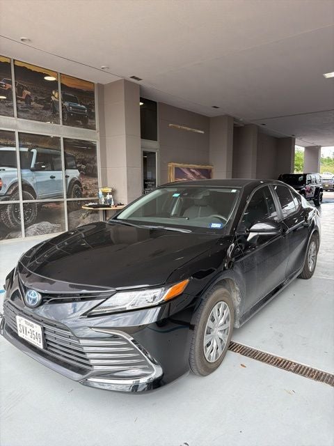 2023 Toyota Camry Hybrid LE