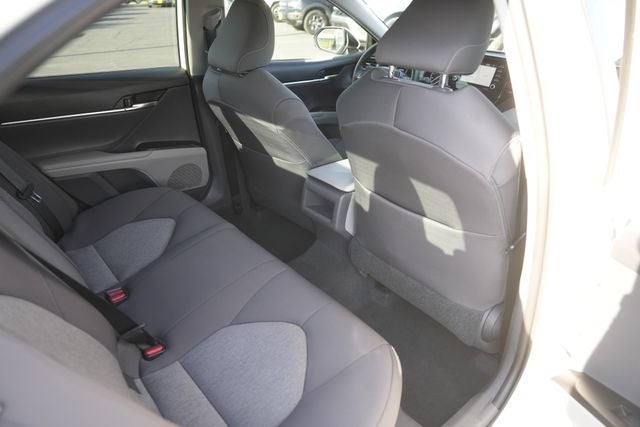 2021 Toyota Camry Hybrid LE