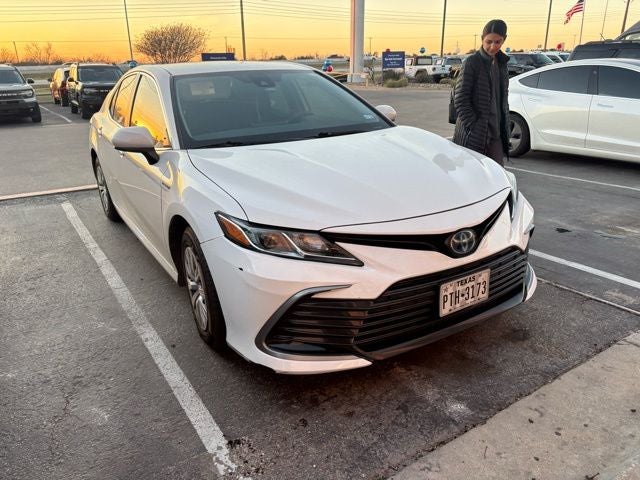2021 Toyota Camry Hybrid LE