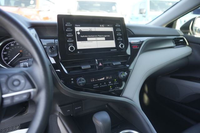 2021 Toyota Camry Hybrid LE