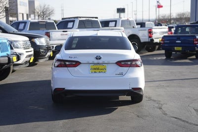 2021 Toyota Camry Hybrid LE