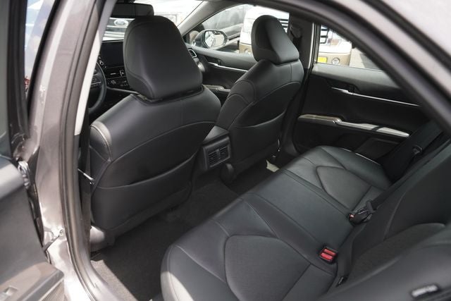 2023 Toyota Camry Hybrid XLE