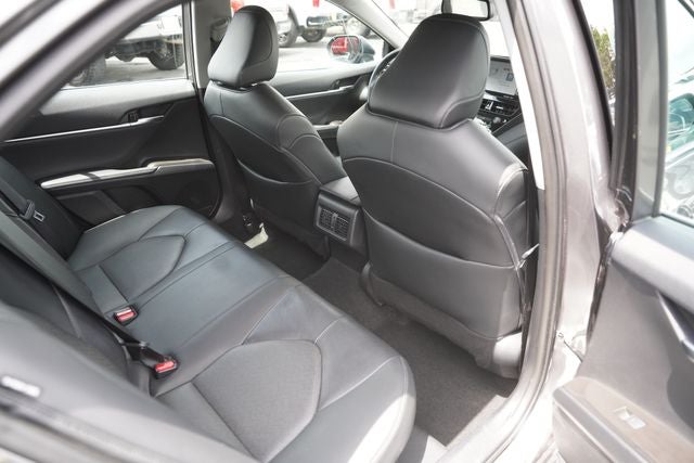 2023 Toyota Camry Hybrid XLE