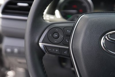 2023 Toyota Camry Hybrid XLE