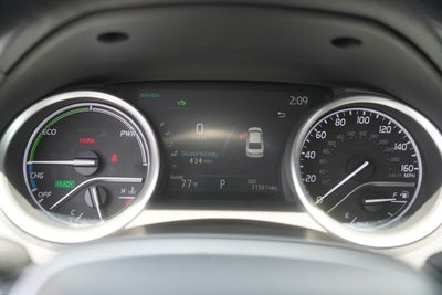 2023 Toyota Camry Hybrid XLE