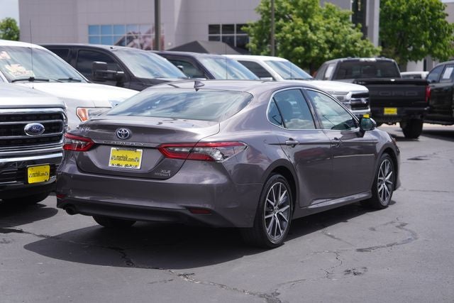 2023 Toyota Camry Hybrid XLE