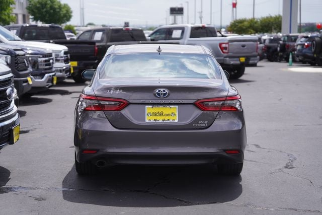 2023 Toyota Camry Hybrid XLE