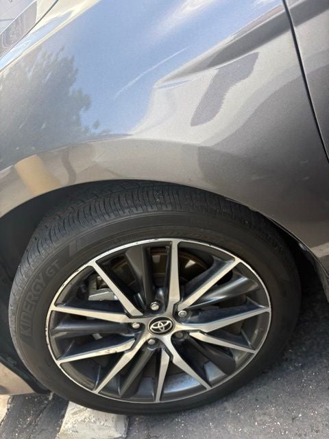 2023 Toyota Camry Hybrid XLE