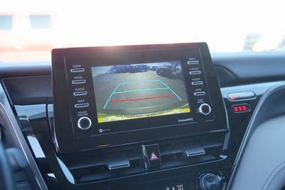 2022 Toyota Camry Hybrid SE