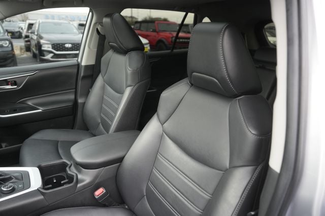 2023 Toyota RAV4 Hybrid XLE Premium