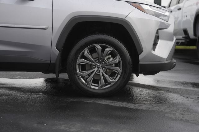 2023 Toyota RAV4 Hybrid XLE Premium