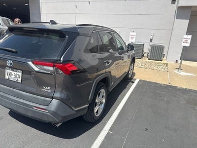 2021 Toyota RAV4 Hybrid XLE Premium