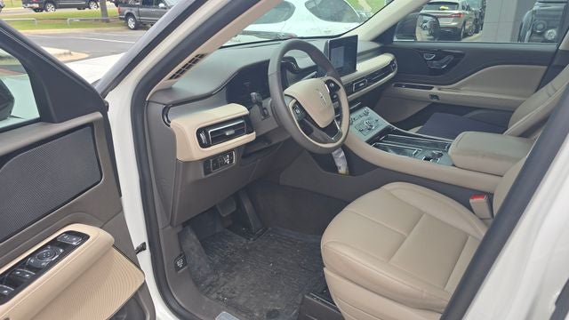 2024 Lincoln Aviator Premiere