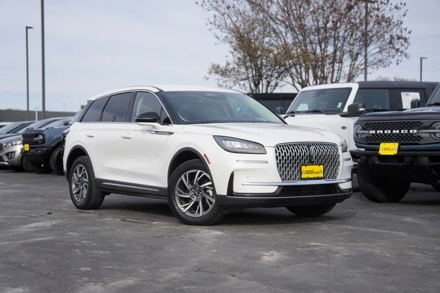 2023 Lincoln Corsair Standard
