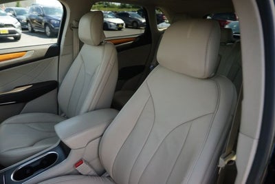 2019 Lincoln MKC Select