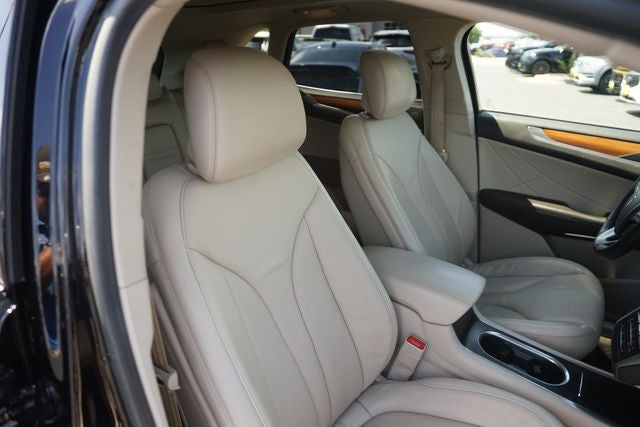 2019 Lincoln MKC Select