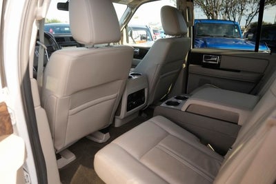 2017 Lincoln Navigator Select