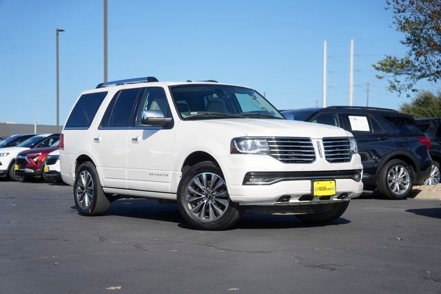 2017 Lincoln Navigator Select