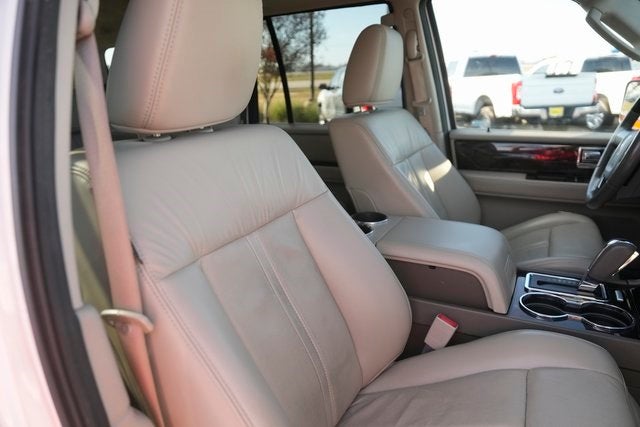 2017 Lincoln Navigator Select