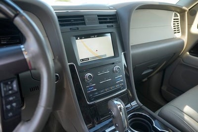 2017 Lincoln Navigator Select