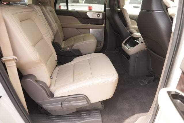 2023 Lincoln Navigator L Reserve