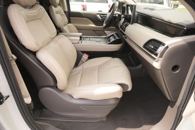 2023 Lincoln Navigator L Reserve