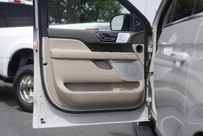 2023 Lincoln Navigator L Reserve