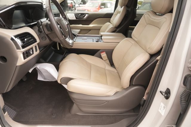 2023 Lincoln Navigator L Reserve