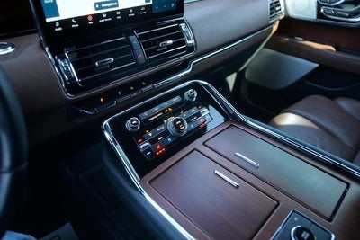 2022 Lincoln Navigator L L Reserve
