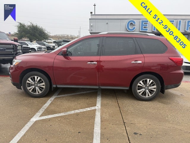 2020 Nissan Pathfinder SV