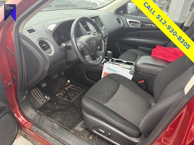 2020 Nissan Pathfinder SV