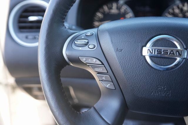 2019 Nissan Pathfinder SV