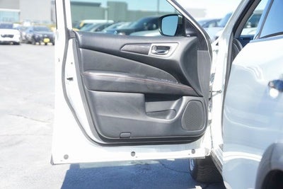 2019 Nissan Pathfinder SV