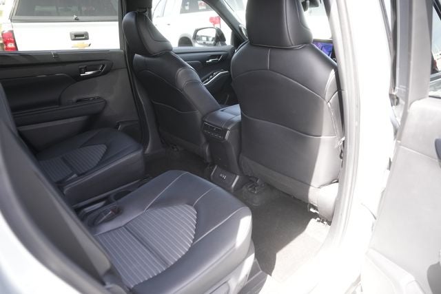 2024 Toyota Highlander XSE