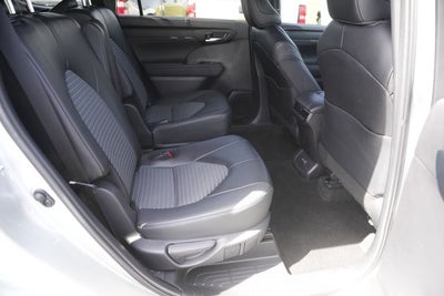 2024 Toyota Highlander XSE