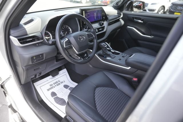 2024 Toyota Highlander XSE