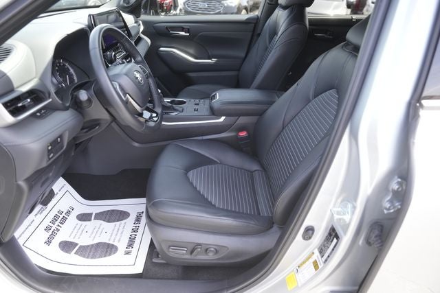 2024 Toyota Highlander XSE