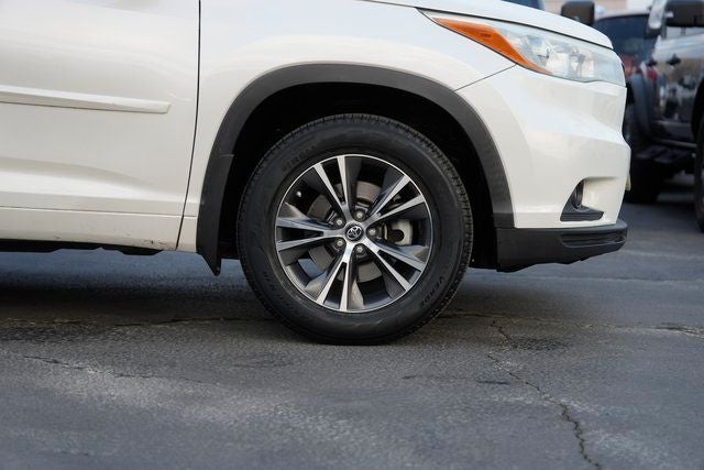 2016 Toyota Highlander XLE V6