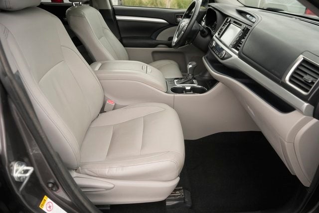 2015 Toyota Highlander XLE V6