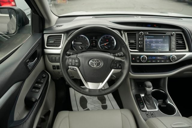 2015 Toyota Highlander XLE V6