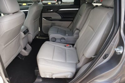 2017 Toyota Highlander XLE