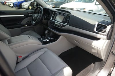 2017 Toyota Highlander XLE