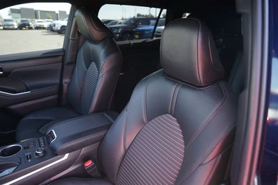 2022 Toyota Highlander XSE