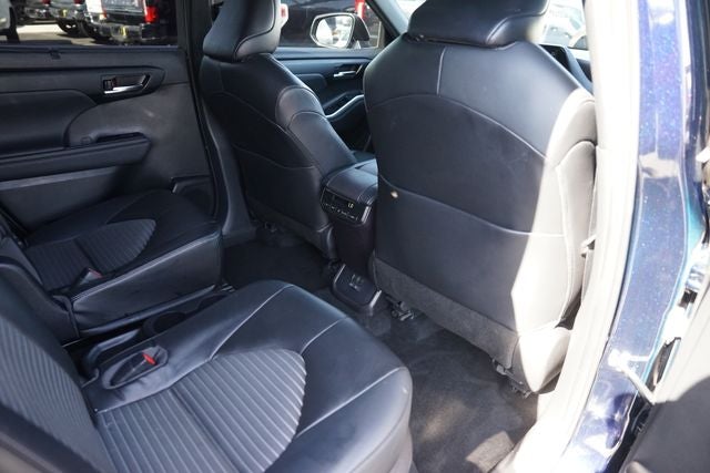 2022 Toyota Highlander XSE