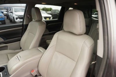 2017 Toyota Highlander Limited