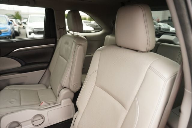 2017 Toyota Highlander Limited