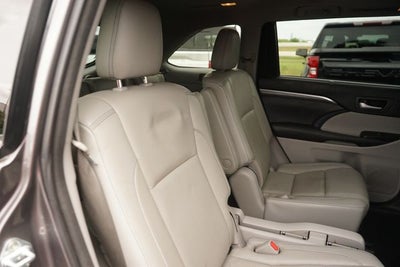 2017 Toyota Highlander Limited