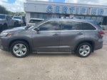 2017 Toyota Highlander Base