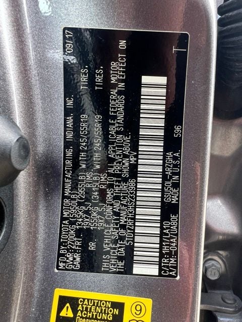 2017 Toyota Highlander Base